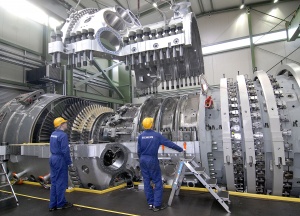 Корпорация Siemens осуществила первый розжиг газовой турбины на новой электростанции мощностью 595 МВт в Германии